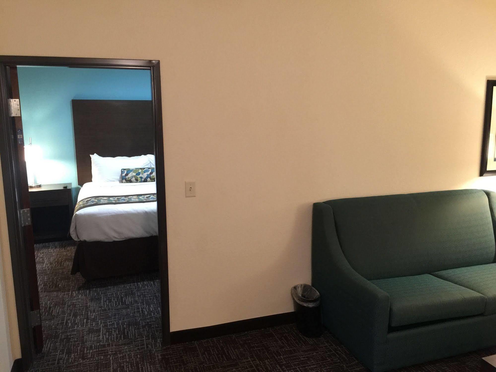 Best Western Plus/Executive Residency Elk City Eksteriør billede